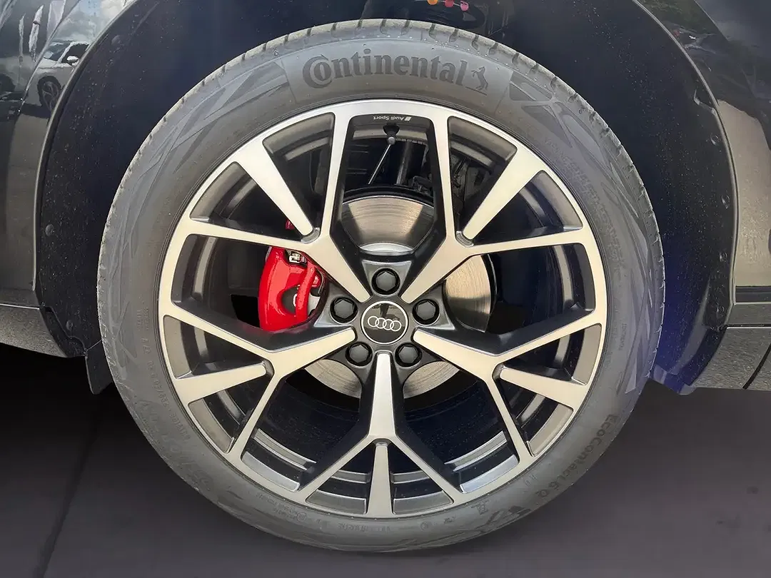 Audi Q3 - Thumbnail 6