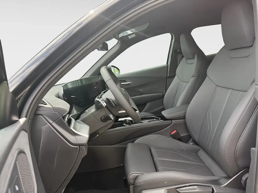 Audi Q3 - Thumbnail 7