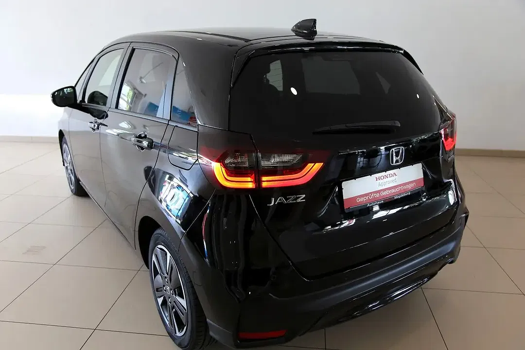 Honda Jazz - Thumbnail 2