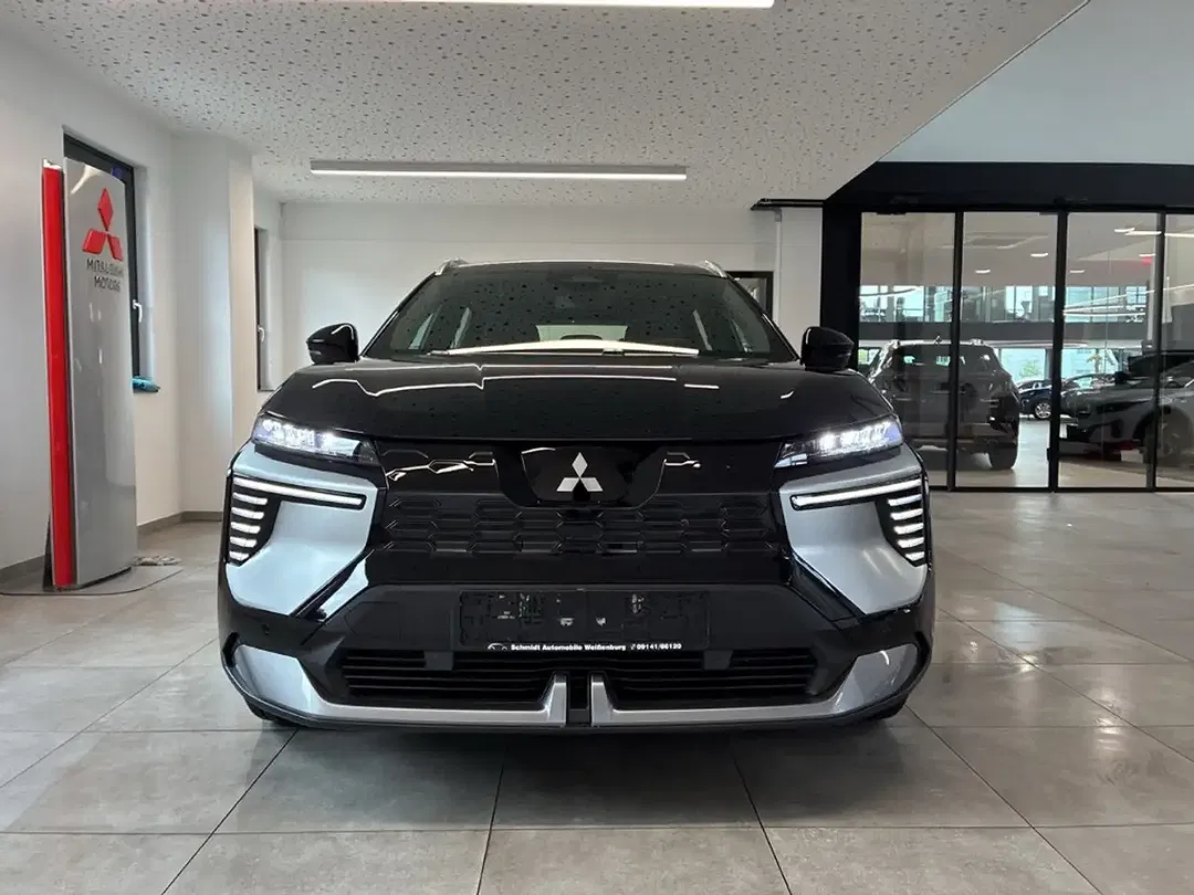 Mitsubishi Eclipse Cross - Thumbnail 5