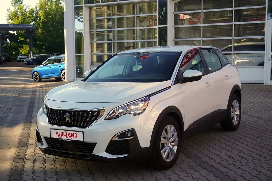 Peugeot 3008 - Thumbnail 1
