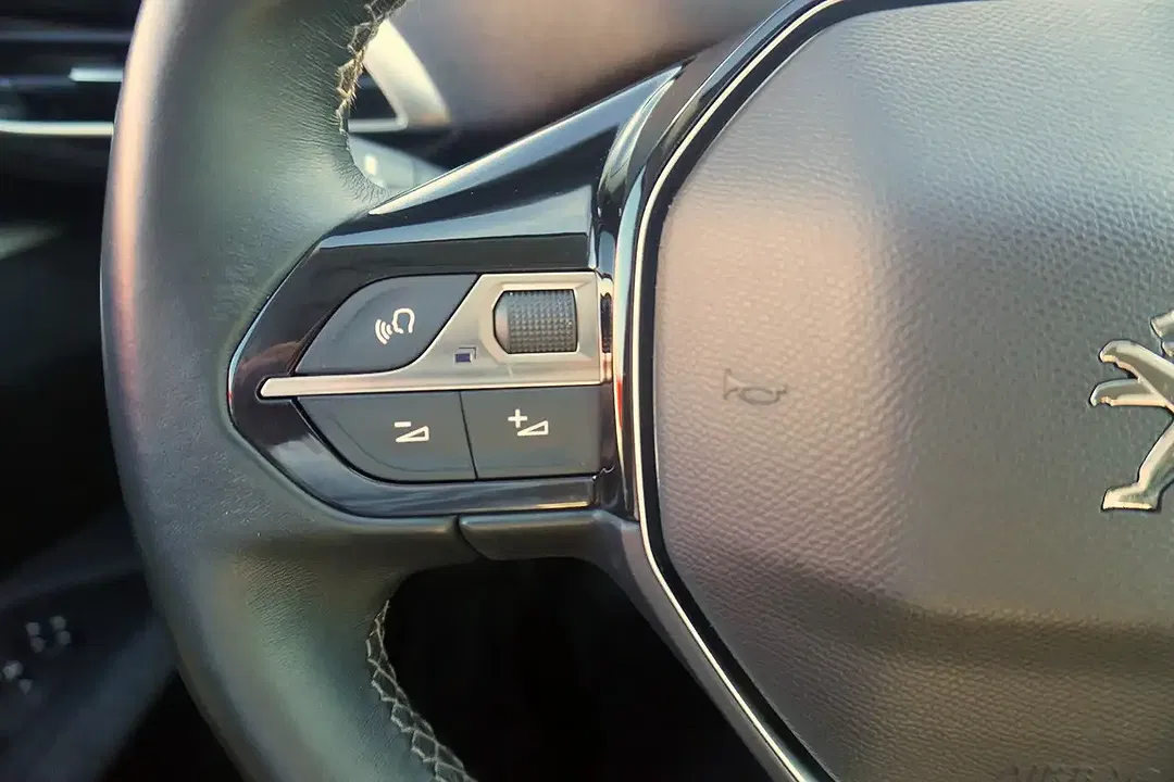 Peugeot 3008 - Thumbnail 19