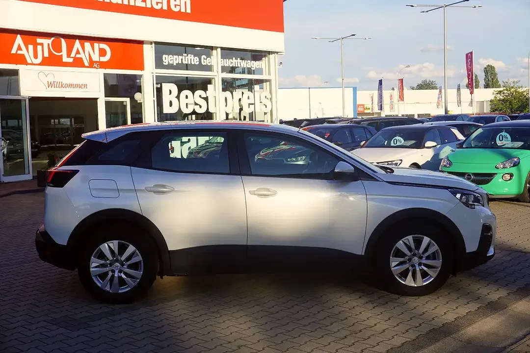 Peugeot 3008 - Thumbnail 4