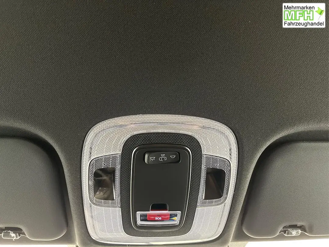 Hyundai i20 - Thumbnail 11