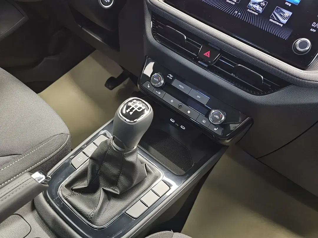 Skoda Fabia - Thumbnail 9