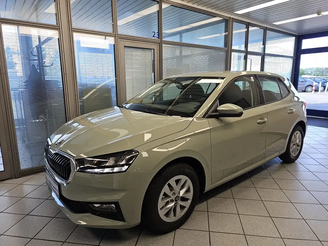 Skoda Fabia - Thumbnail 2