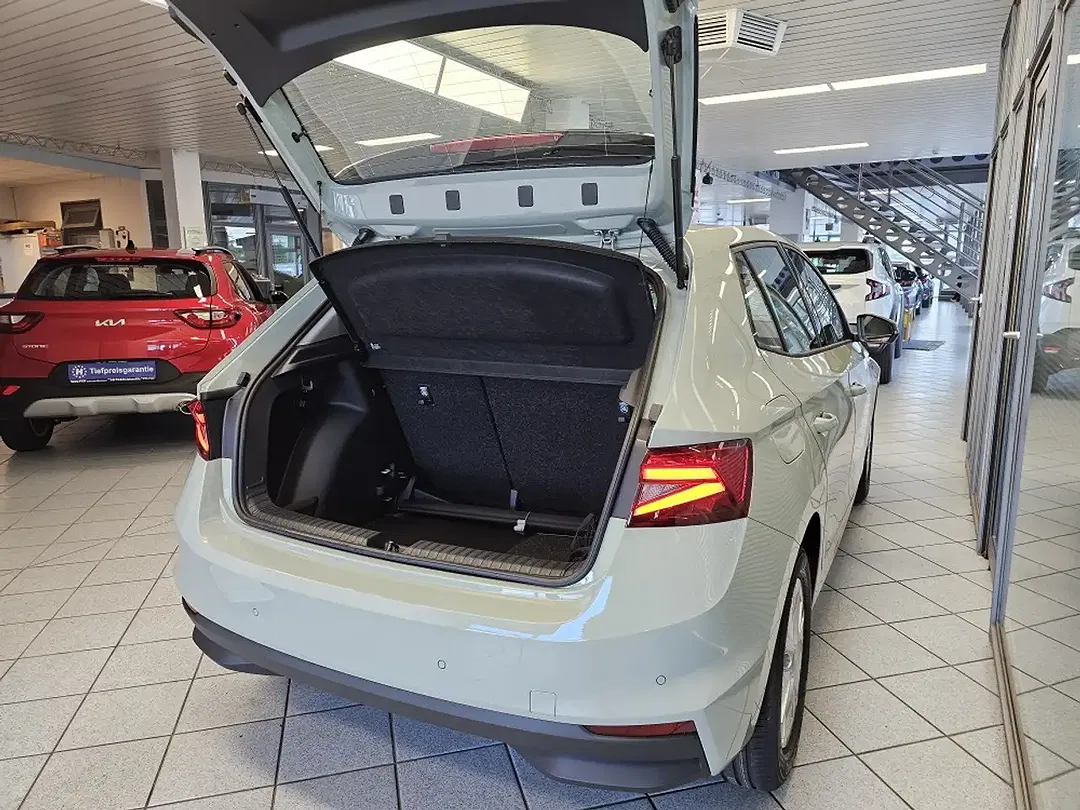 Skoda Fabia - Thumbnail 3