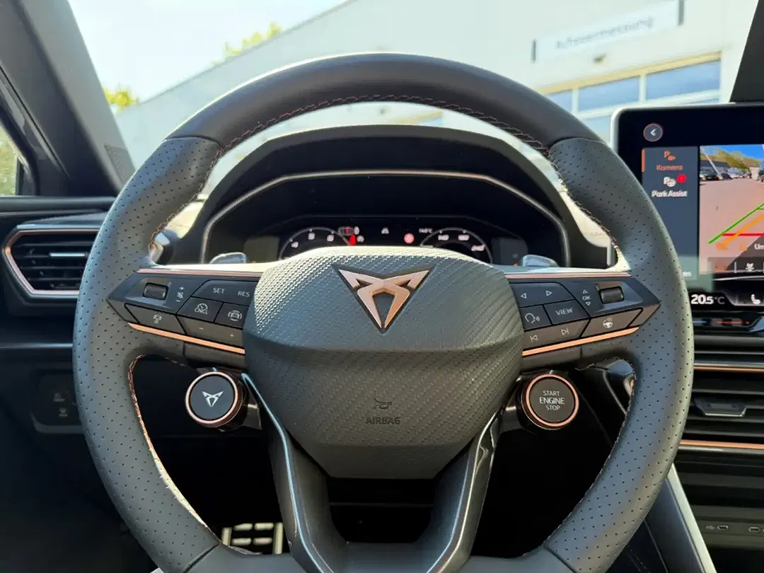 CUPRA Leon - Thumbnail 9