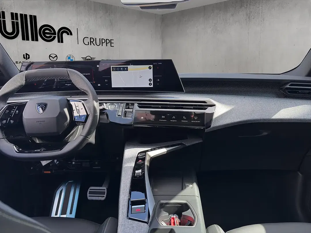 Peugeot 3008 - Thumbnail 8