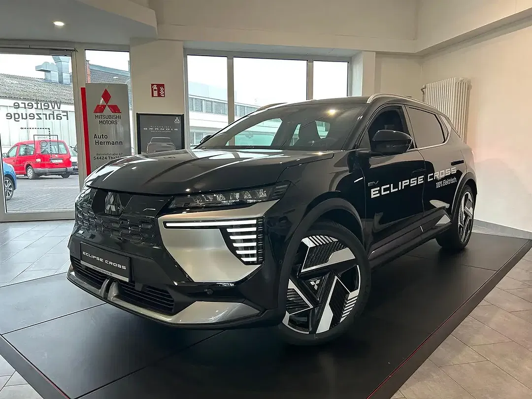Mitsubishi Eclipse Cross - Thumbnail 1