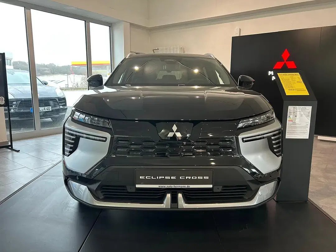 Mitsubishi Eclipse Cross - Thumbnail 2