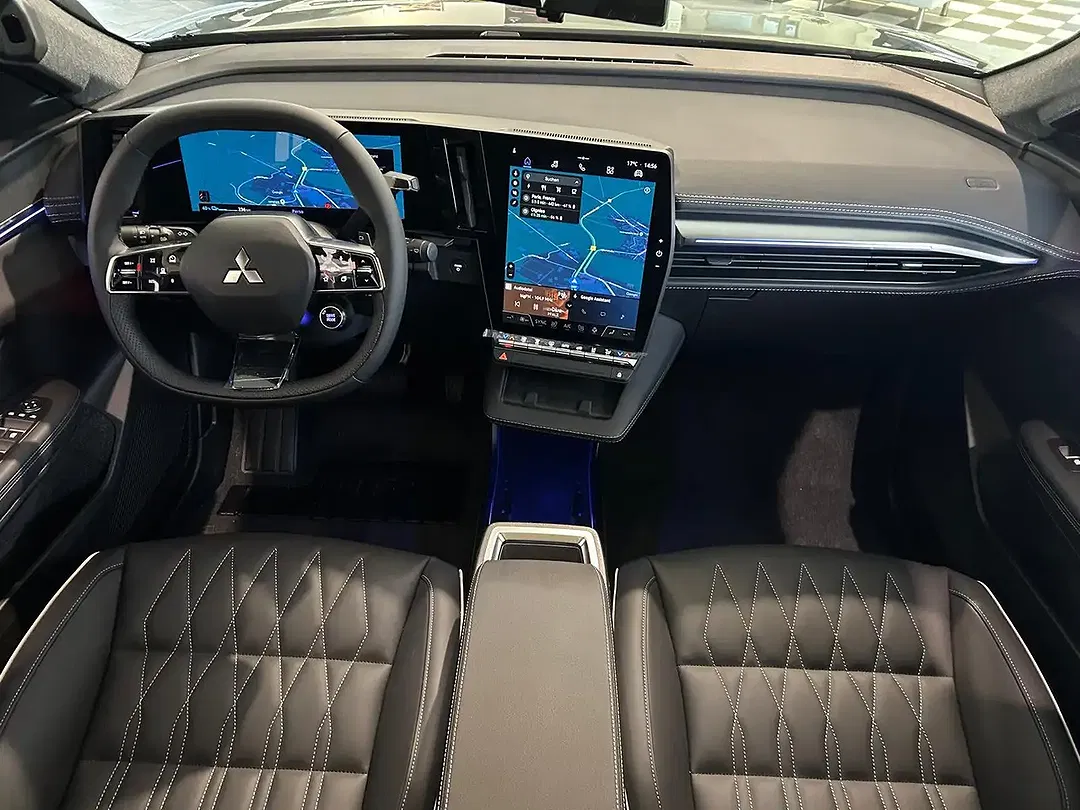 Mitsubishi Eclipse Cross - Thumbnail 5