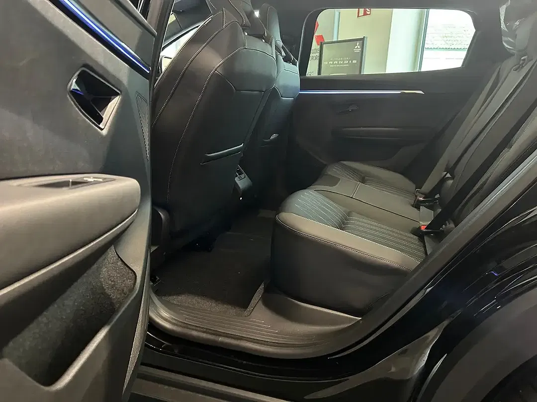 Mitsubishi Eclipse Cross - Thumbnail 7