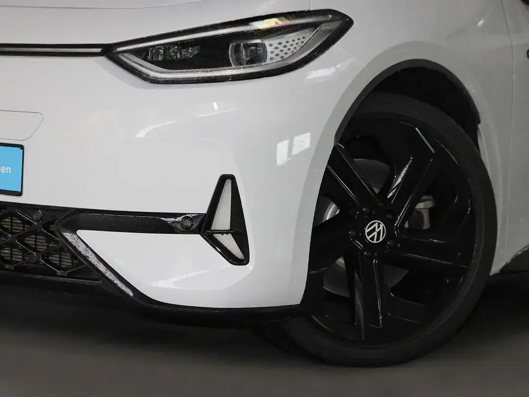 Volkswagen ID.3 - Thumbnail 6