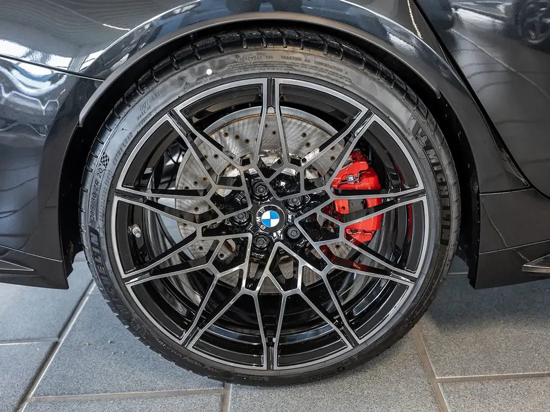 BMW M3 - Thumbnail 10