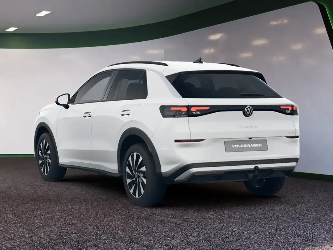 Volkswagen T-Roc - Thumbnail 3