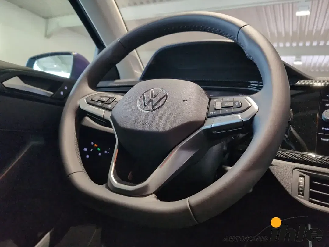 Volkswagen Polo - Thumbnail 11