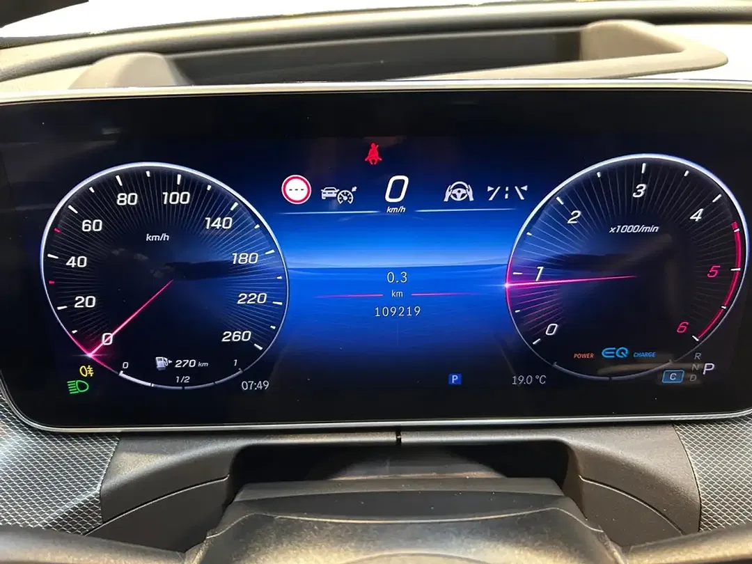 Mercedes-Benz C 220 - Thumbnail 9