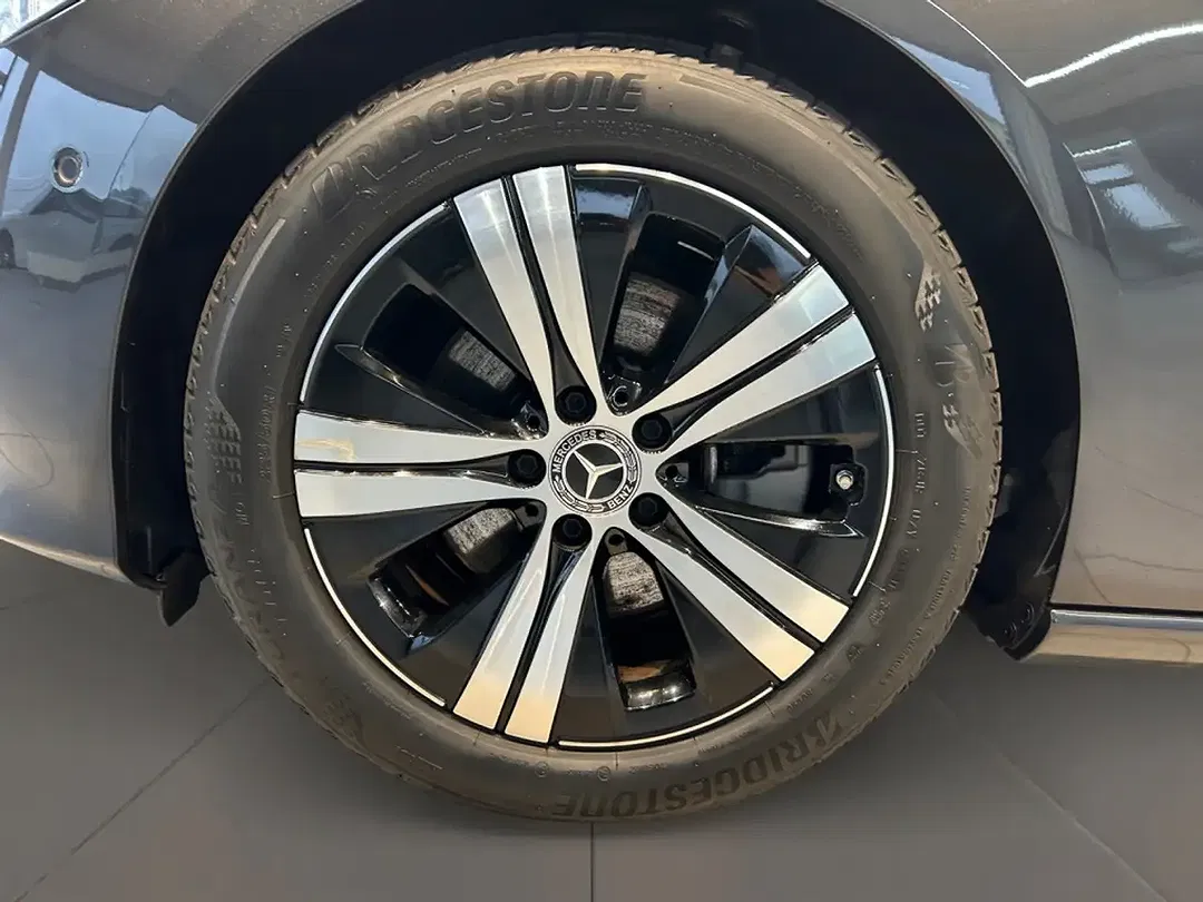 Mercedes-Benz C 220 - Thumbnail 8
