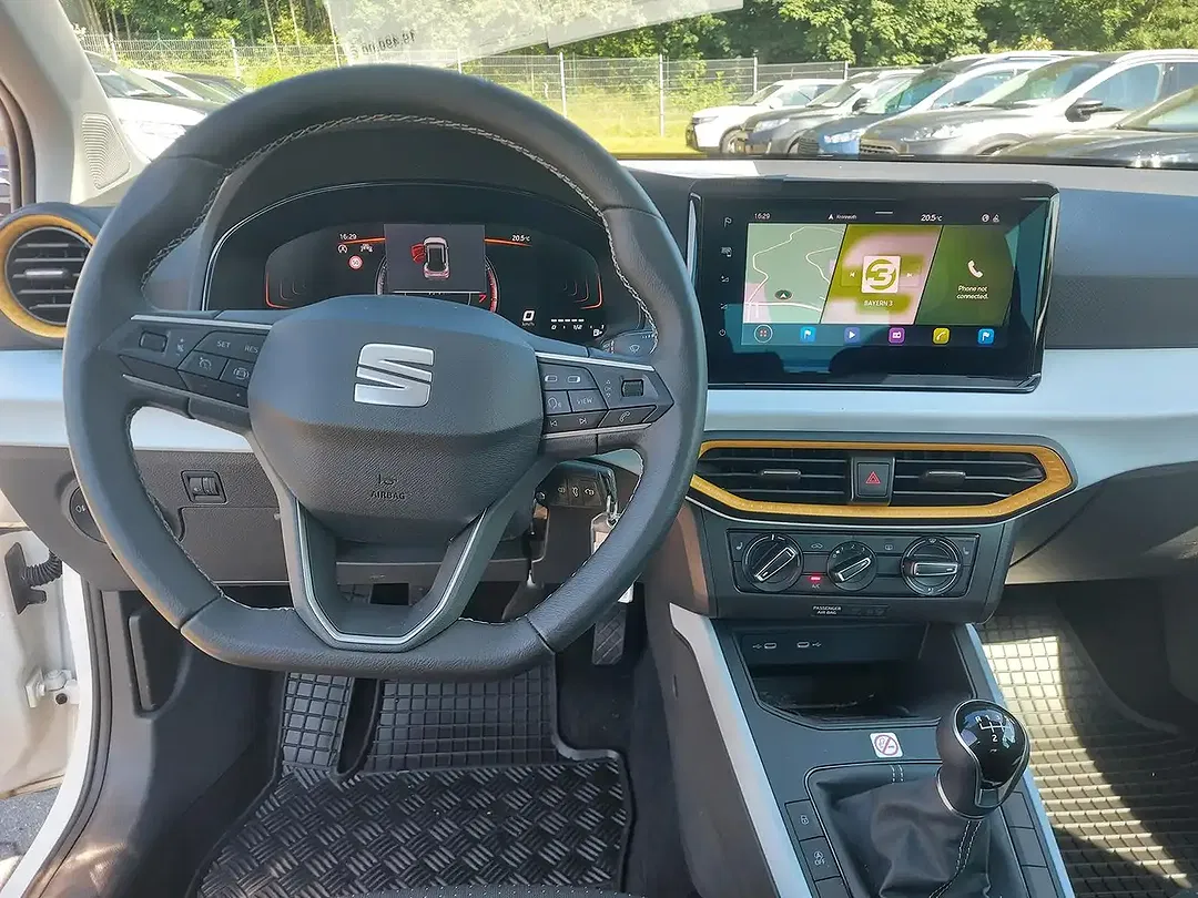 SEAT Arona - Thumbnail 12