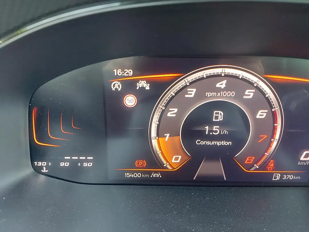 SEAT Arona - Thumbnail 15