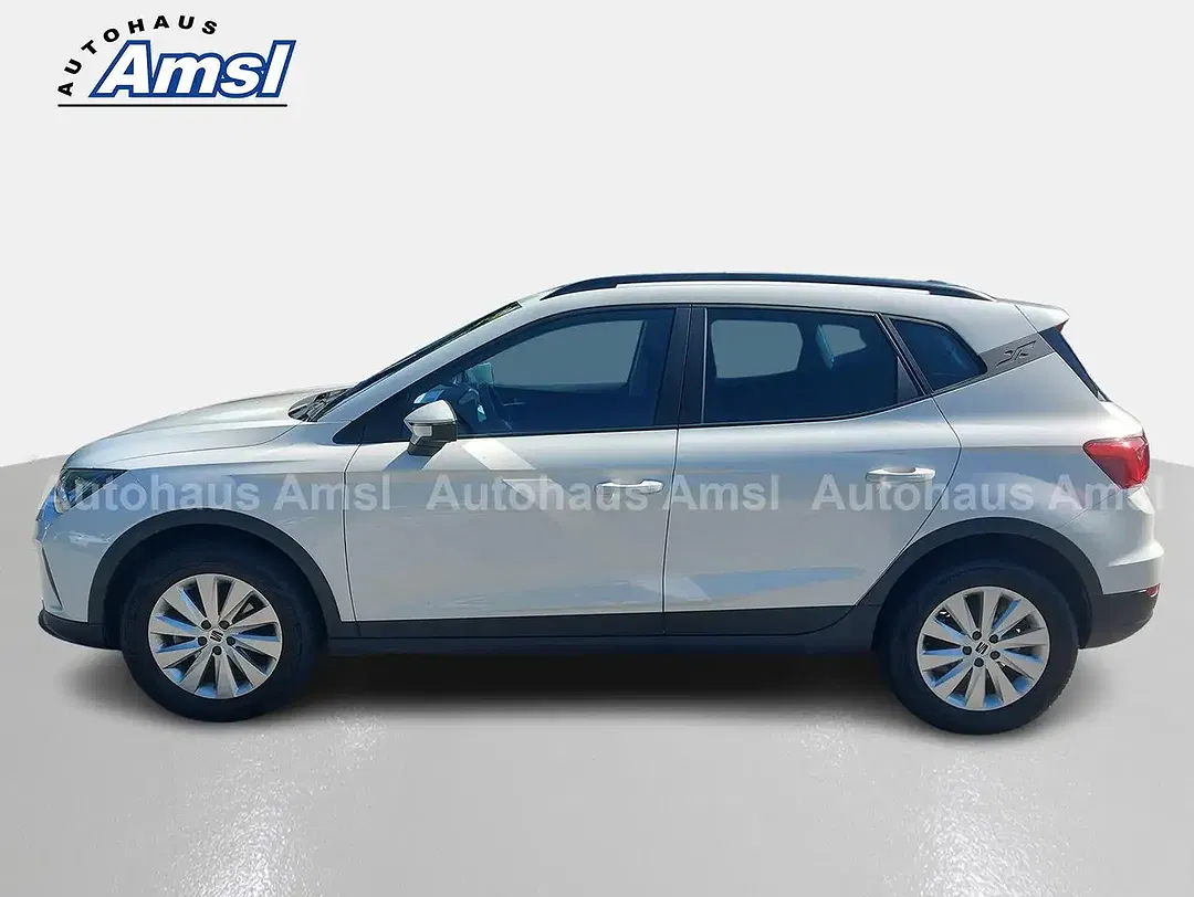 SEAT Arona - Thumbnail 4