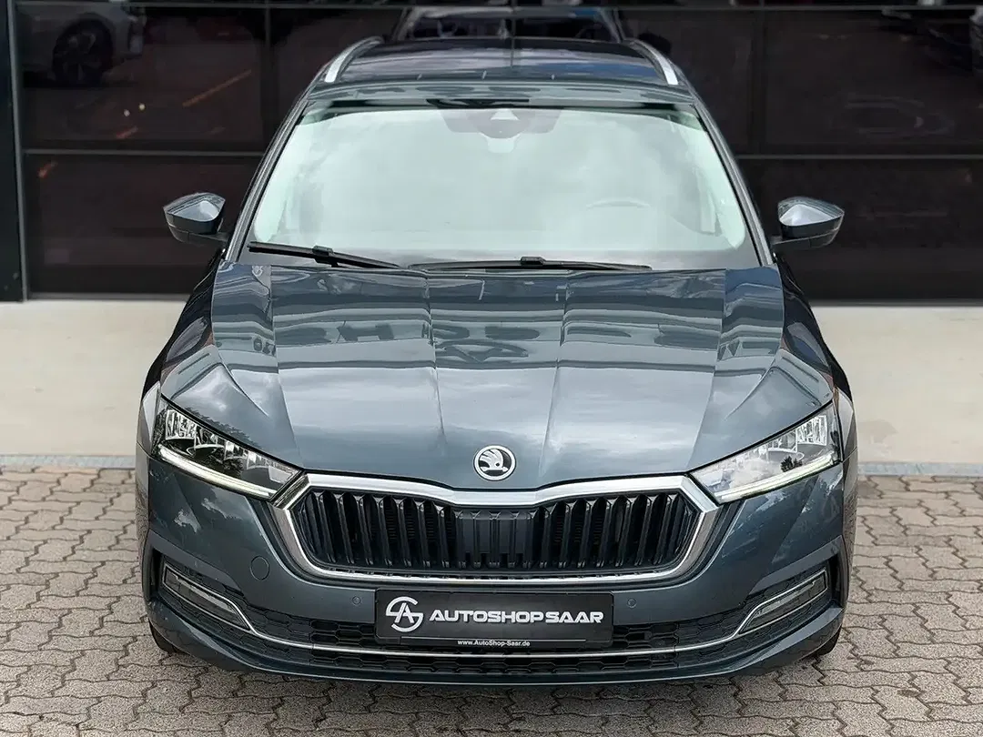 Skoda Octavia - Thumbnail 4