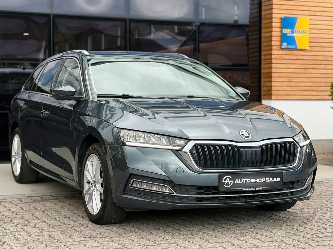 Skoda Octavia - Thumbnail 5