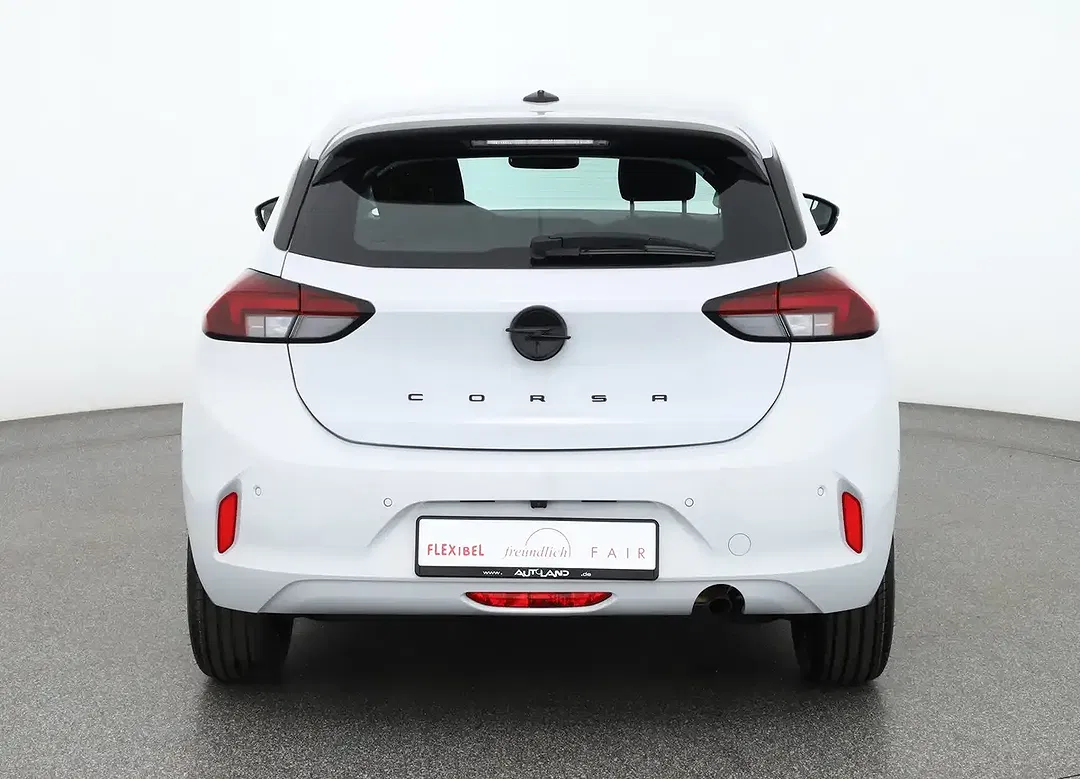 Opel Corsa - Thumbnail 3