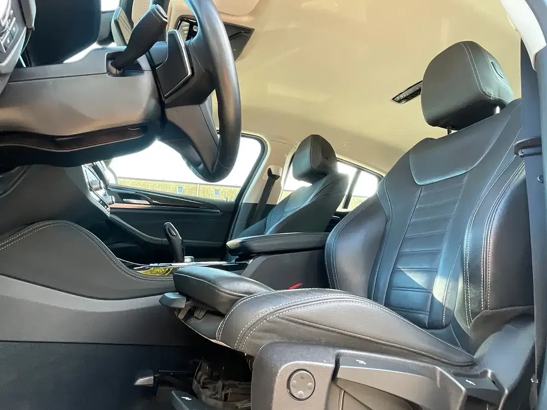 BMW X4 - Thumbnail 6