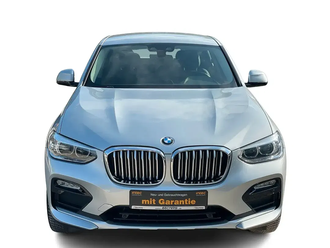 BMW X4 - Thumbnail 2