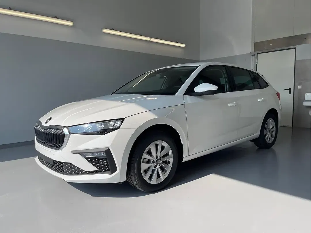 Skoda Scala - Thumbnail 1