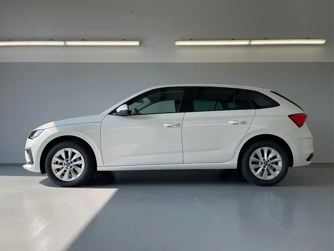 Skoda Scala - Thumbnail 3