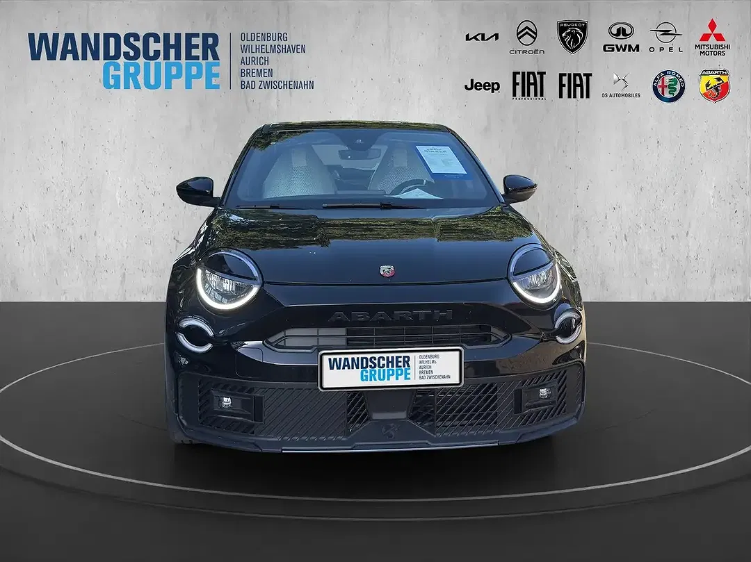 Abarth 600e - Thumbnail 8