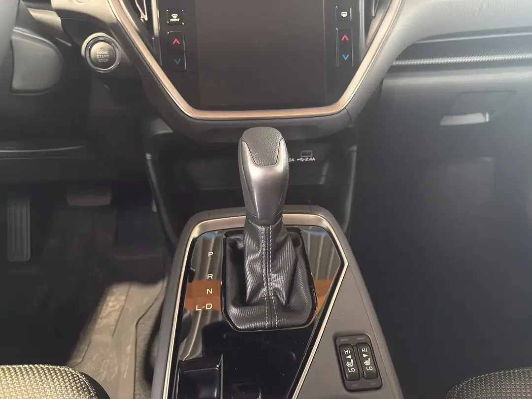 Subaru Crosstrek - Thumbnail 10