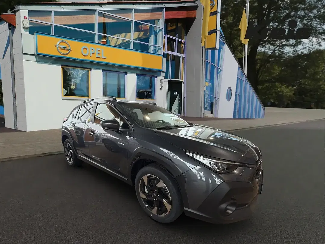 Subaru Crosstrek - Thumbnail 3