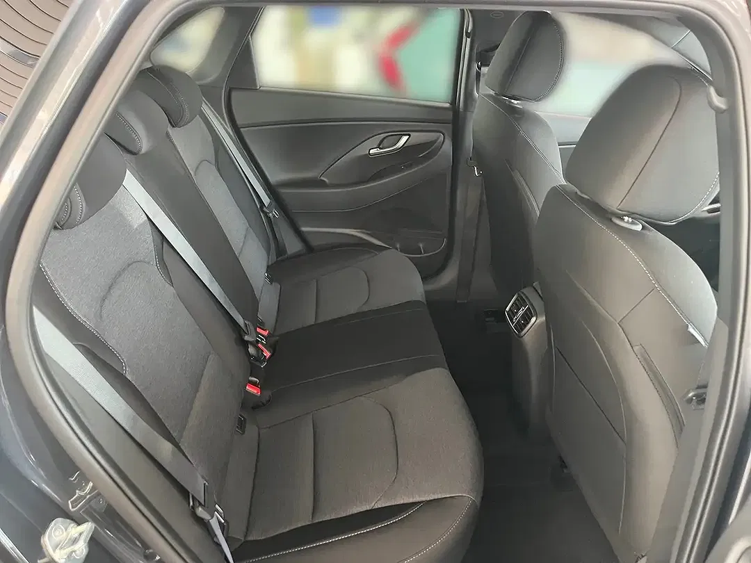 Hyundai i30 - Thumbnail 12