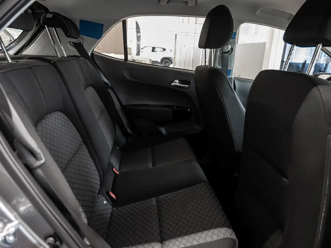 Kia Picanto - Thumbnail 7