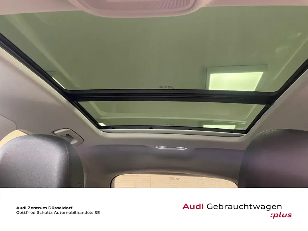 Audi Q3 - Thumbnail 12