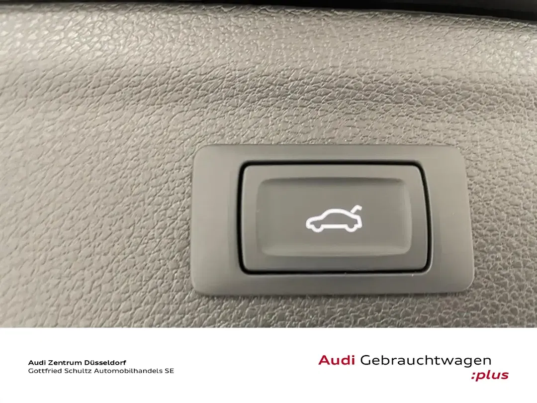 Audi Q3 - Thumbnail 15