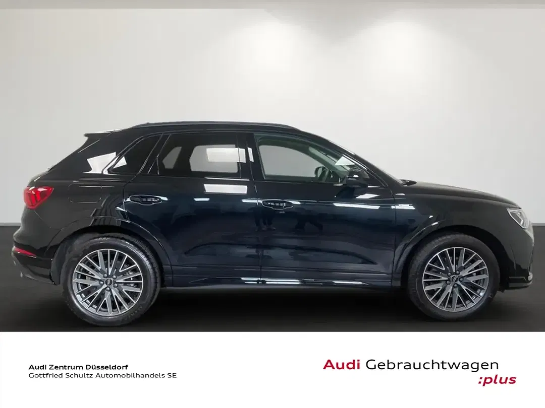 Audi Q3 - Thumbnail 3