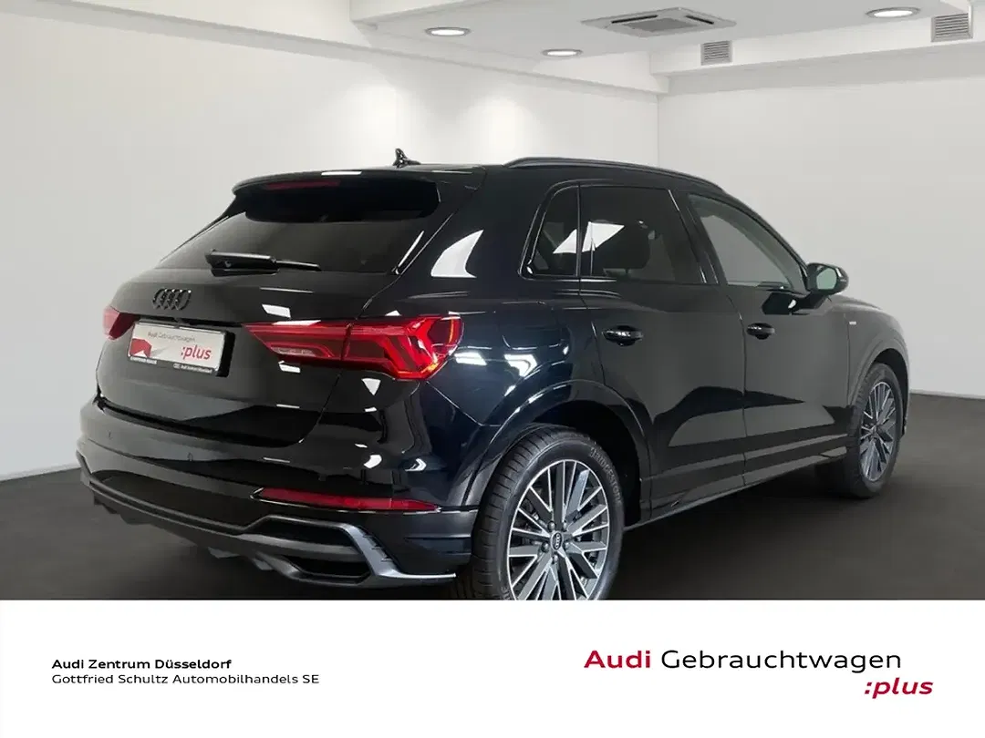 Audi Q3 - Thumbnail 5