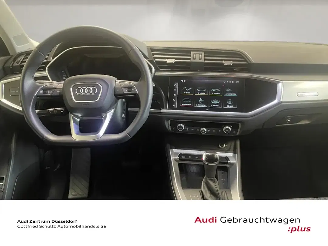 Audi Q3 - Thumbnail 7