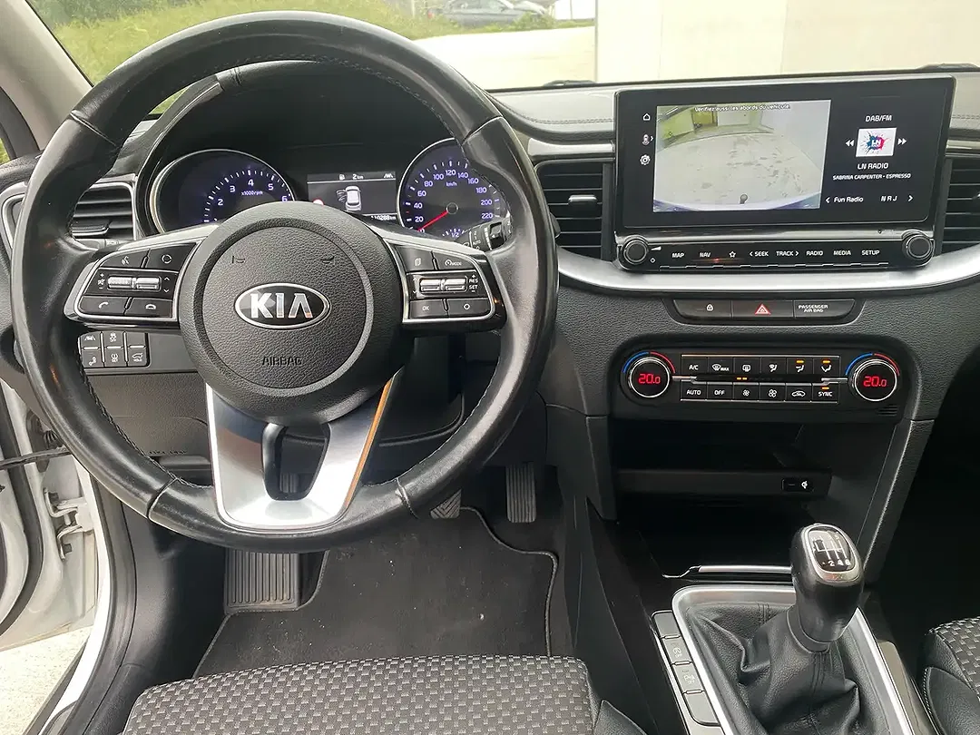 Kia XCeed - Thumbnail 11
