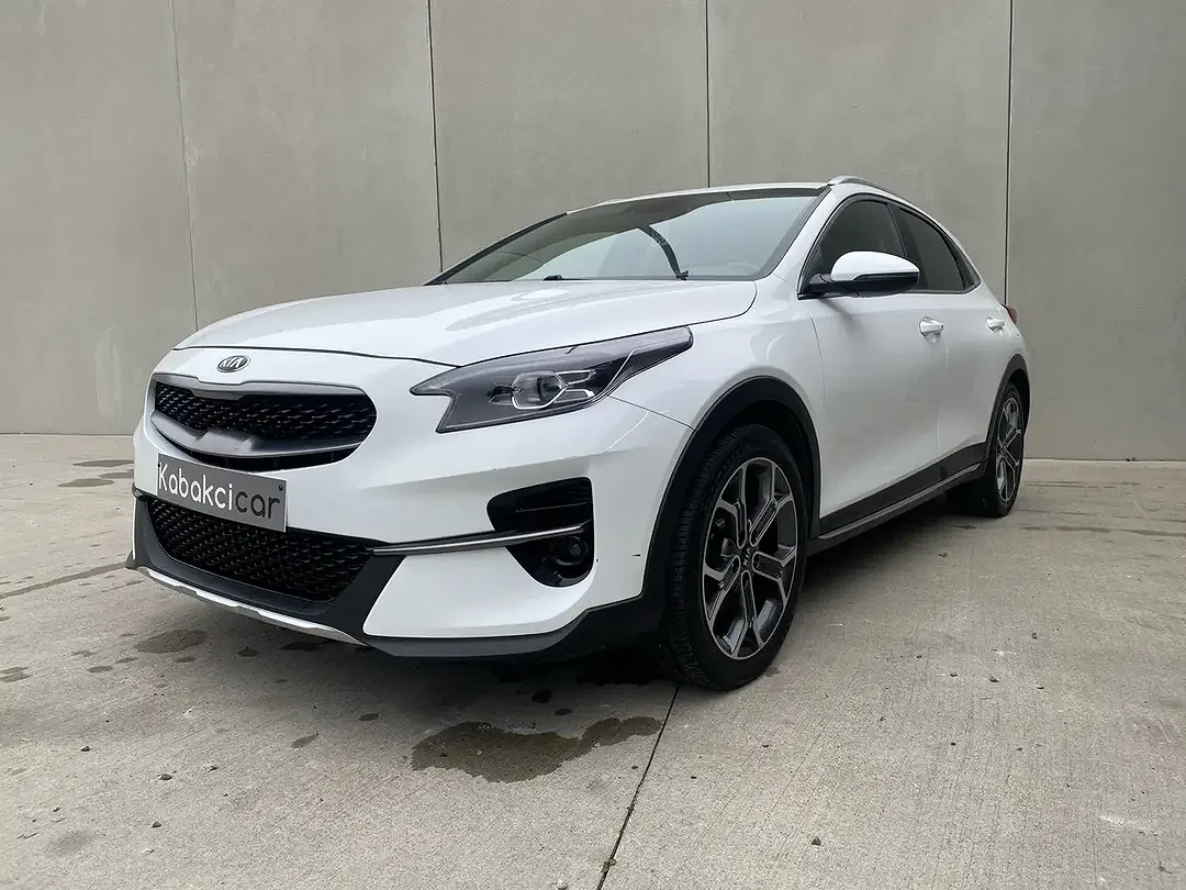 Kia XCeed - Thumbnail 3