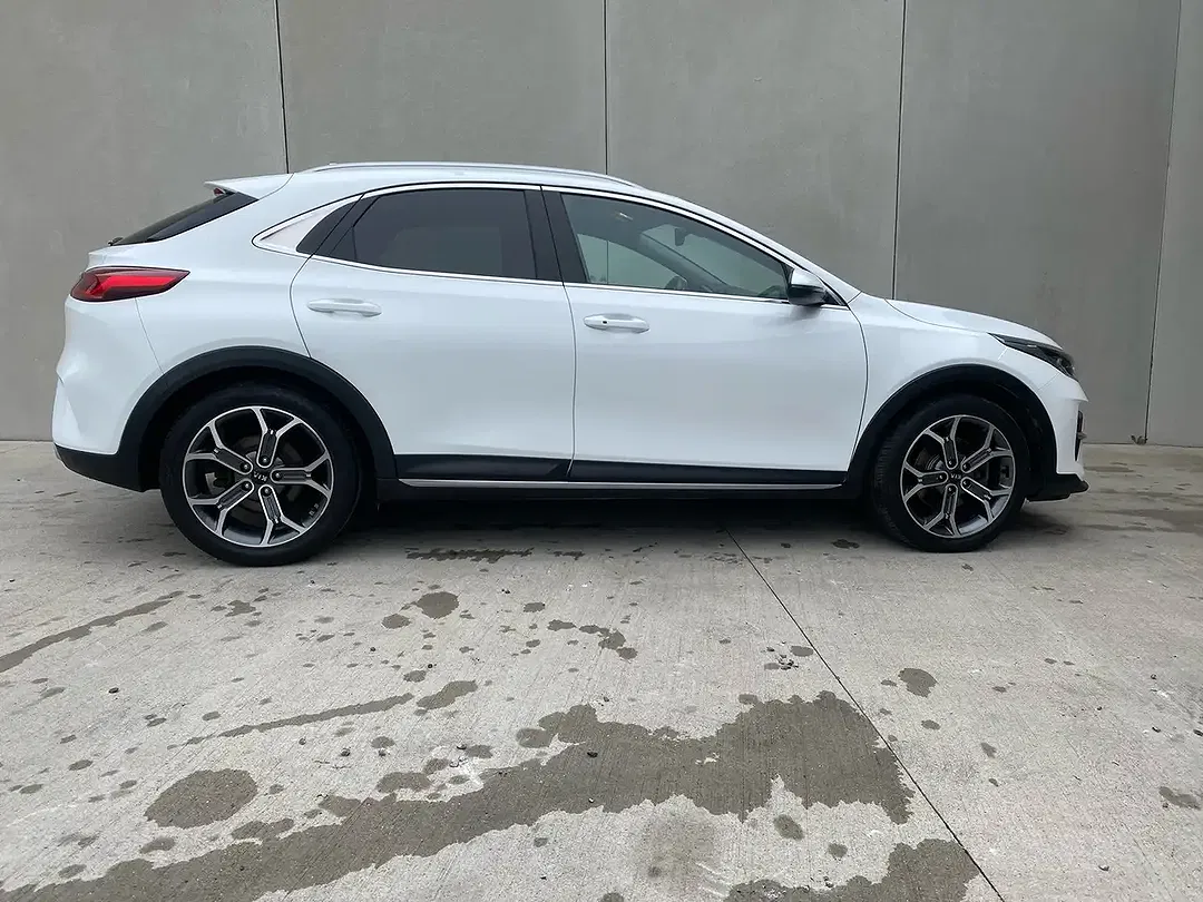 Kia XCeed - Thumbnail 8