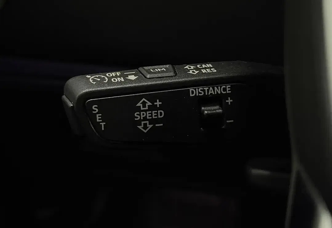 Audi A6 - Thumbnail 27