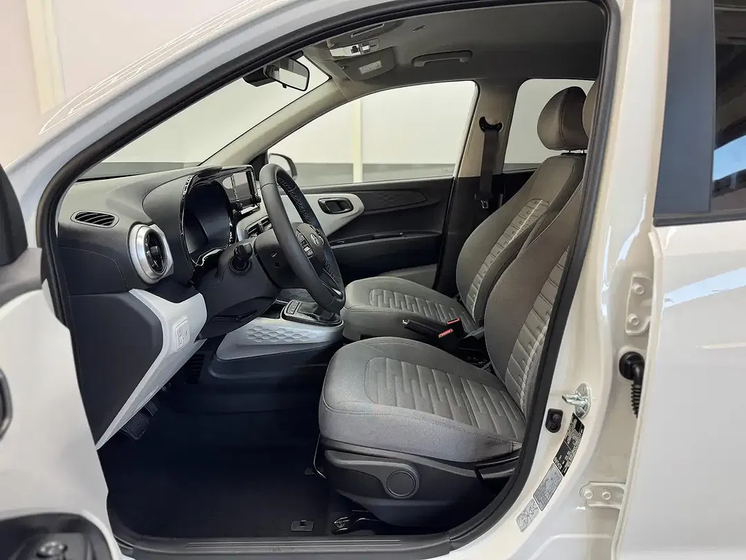 Hyundai i10 - Thumbnail 7