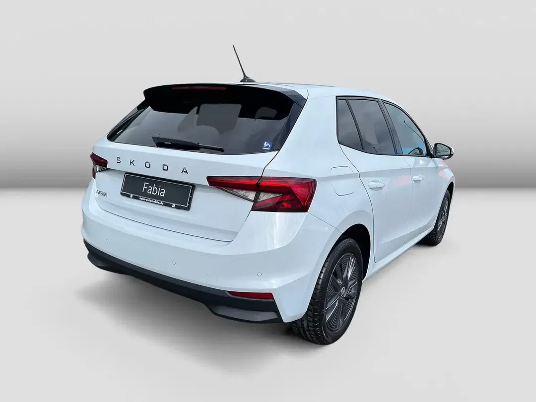Skoda Fabia - Thumbnail 3