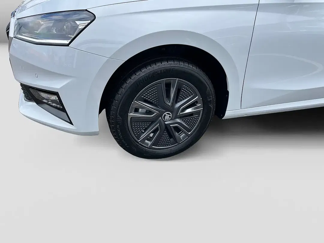 Skoda Fabia - Thumbnail 4
